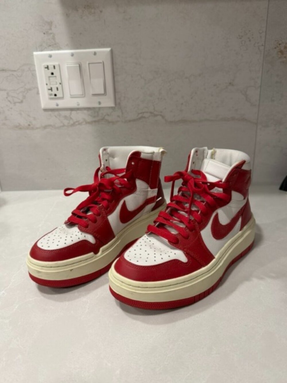 Air Jordan 1 Elevate High Varsity Red - Size 7